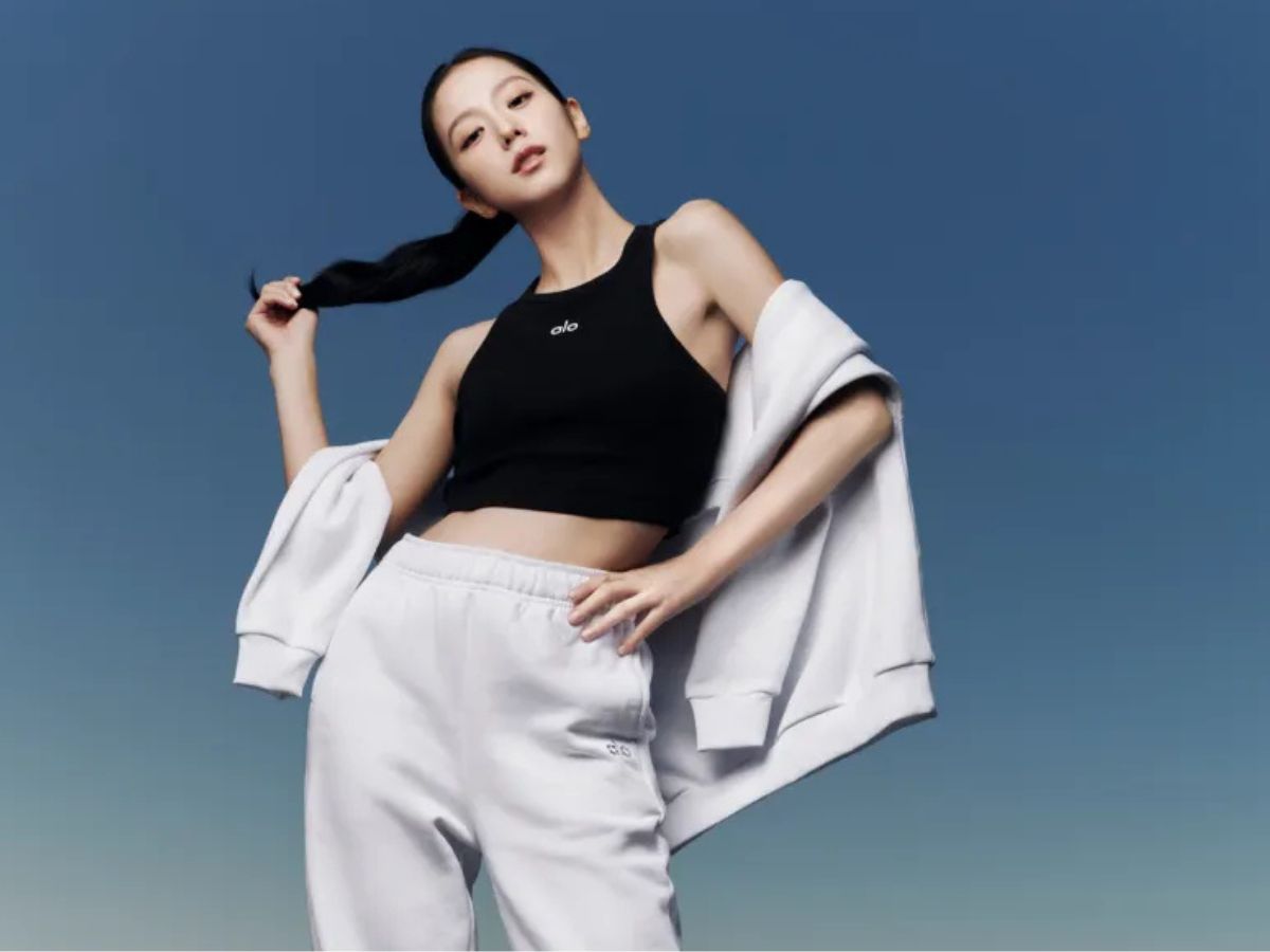 Jisoo's Spring 2025 campaign with Alo Yoga